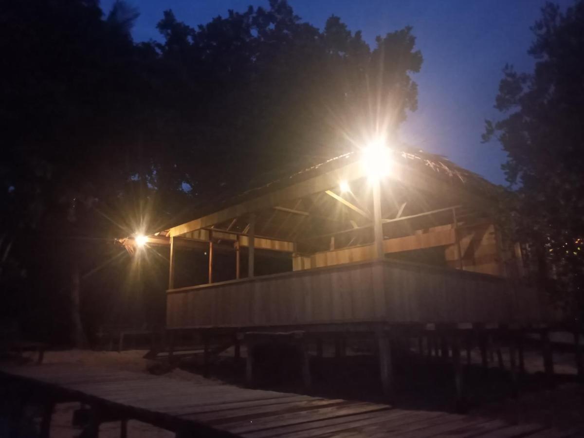 Arborek Diving Homestay R4 Besir Екстериор снимка