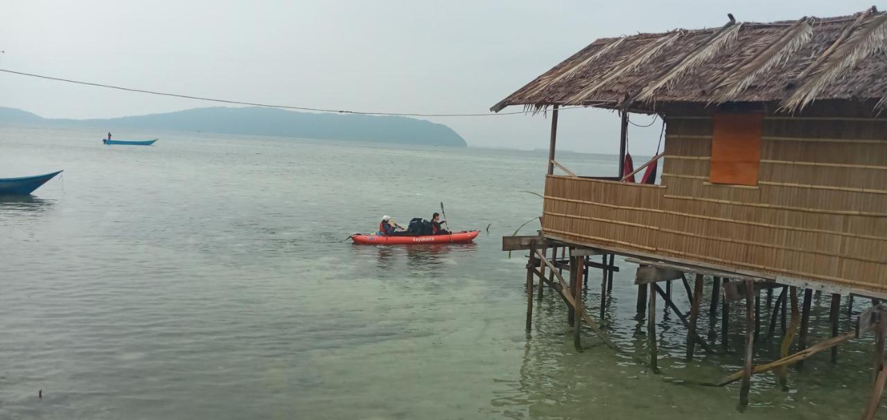 Arborek Diving Homestay R4 Besir Екстериор снимка