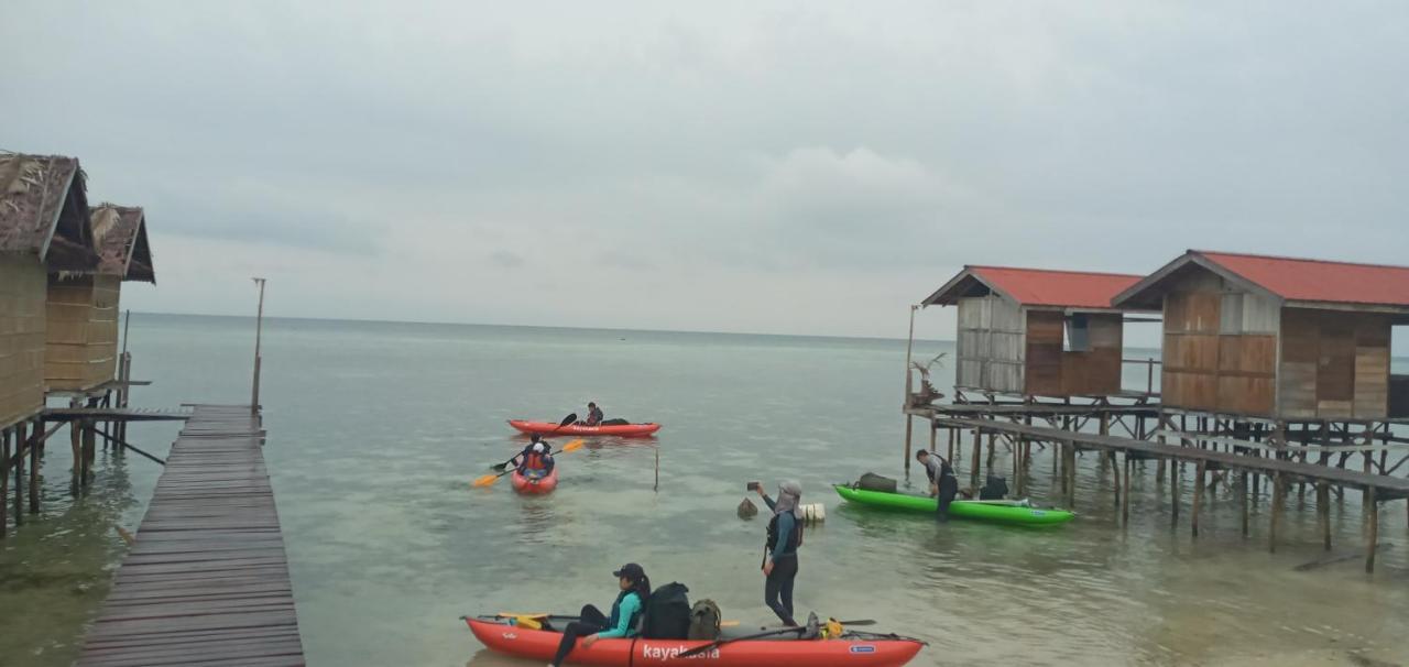 Arborek Diving Homestay R4 Besir Екстериор снимка