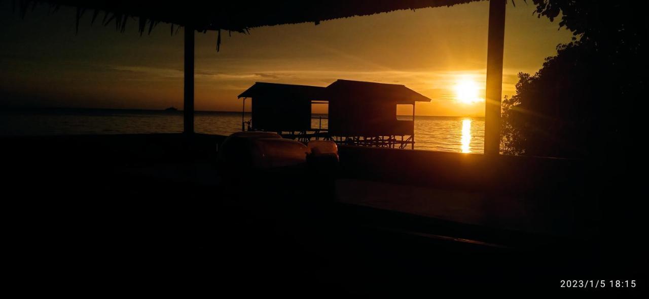 Arborek Diving Homestay R4 Besir Екстериор снимка