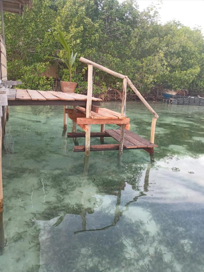 Arborek Diving Homestay R4 Besir Екстериор снимка