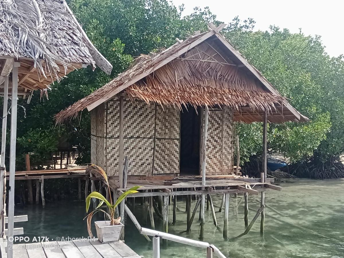 Arborek Diving Homestay R4 Besir Екстериор снимка